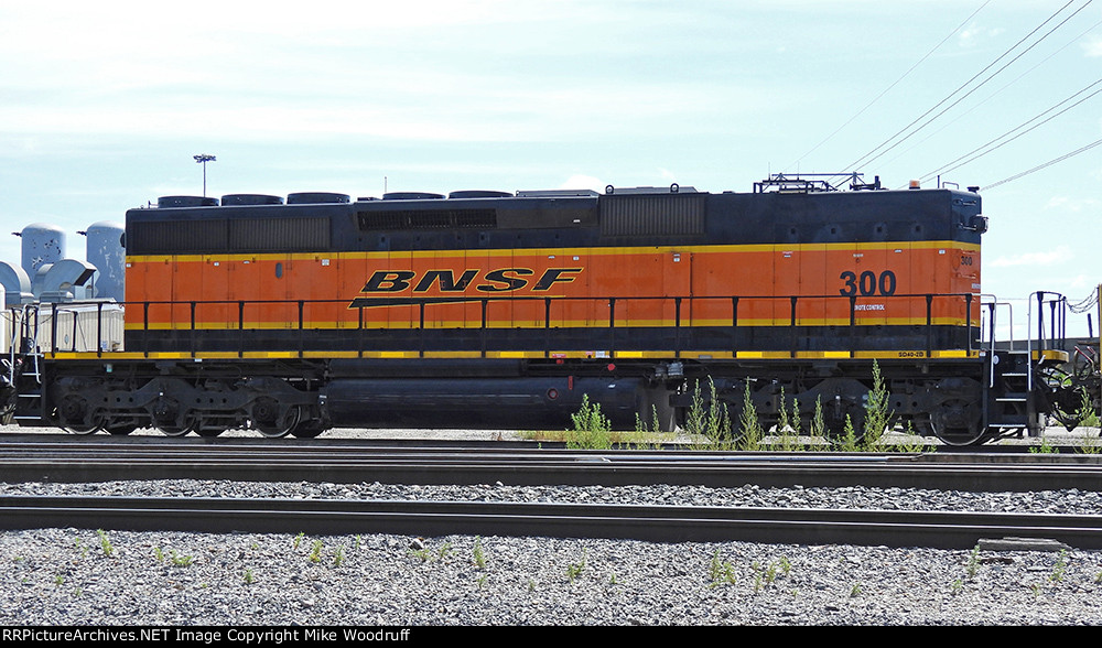 BNSF 300